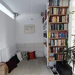 Urokliwy Azyl W Miescie: Komfort I Spokoj, Projektor I Hi-fi, 6 Minut Kolejka Do Centrum. アパート ポズナン