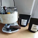 アパート Urokliwy Azyl W Miescie: Komfort I Spokoj, Projektor I Hi-fi, 6 Minut Kolejka Do Centrum. ポズナン