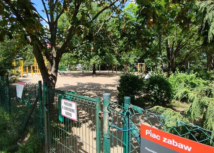 Urokliwy Azyl W Miescie: Komfort I Spokoj, Projektor I Hi-fi, 6 Minut Kolejka Do Centrum. Apartment Poznan